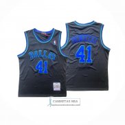 Camiseta Nino Dallas Mavericks Dirk Nowitzki NO 41 Mitchell & Ness 1998-99 Negro