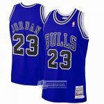 Camiseta Chicago Bulls Michael Jordan NO 23 Mitchell & Ness 1997-98 Azul2