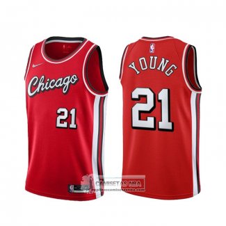 Camiseta Chicago Bulls Thaddeus Young NO 21 Ciudad 2021-22 Rojo