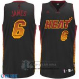 Camiseta Ambiente Heats James Negro