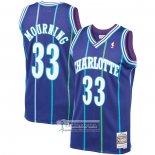 Camiseta Charlotte Hornets Alonzo Mourning NO 33 Mitchell & Ness Violeta