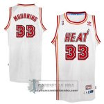 Camiseta Retro Heats Mourning Blanco