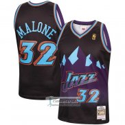 Camiseta Utah Jazz Karl Malone NO 32 Mitchell & Ness 1996-97 Negro