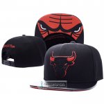 Gorra Chicago Bulls Adjustable Mitchell & Ness Snapback Rojo Negro
