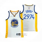 Camiseta Golden State Warriors Stephen Curry 2974th 3 Points Blanco