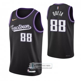 Camiseta Sacramento Kings Neemias Queta NO 88 Ciudad 2021-22 Negro