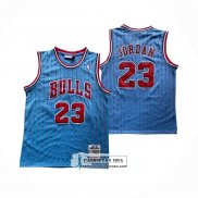 Camiseta Chicago Bulls Michael Jordan NO 23 Mitchell & Ness 1997-98 Azul3