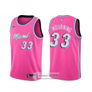 Camiseta Miami Heat Alonzo Mourning Earned Rosa