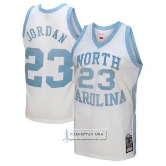 Camiseta NCAA North Carolina Tar Heels Michael Jordan NO 23 Mitchell & Ness 1983-84 Blanco