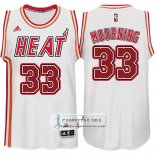 Camiseta Retro Heats Mourning Blanco