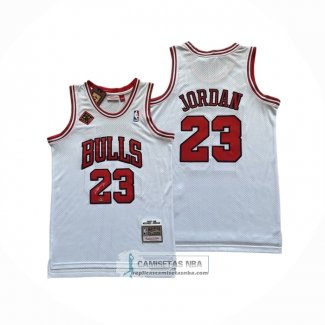 Camiseta Chicago Bulls Michael Jordan NO 23 Mitchell & Ness 1997-98 Blanco Firmada