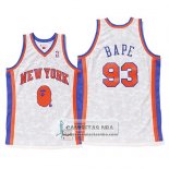 Camiseta New York Knicks Bape Mitchell & Ness Blanco