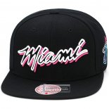 Gorra Miami Heat Mitchell & Ness Negro