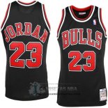 Camiseta Retro Bulls Jordan 1997-98 Negro