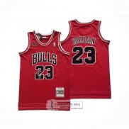 Camiseta Chicago Bulls Michael Jordan NO 23 Mitchell & Ness 1997-98 Rojo Firmada