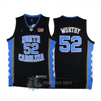 Camiseta NCAA Universidad de Carolina del Norte Worthy Negro