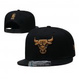 Gorra Chicago Bulls Oro Negro