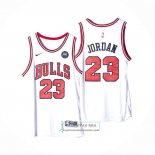 Camiseta Chicago Bulls Michael Jordan NO 23 Association 2022-23 Blanco