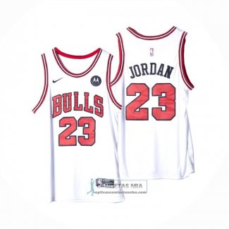 Camiseta Chicago Bulls Michael Jordan NO 23 Association 2022-23 Blanco