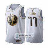 Camiseta Golden Edition Dallas Mavericks Luka Doncic 2019-20 Blanco