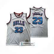 Camiseta Chicago Bulls Michael Jordan NO 23 Mitchell & Ness 1997-98 Blanco3