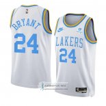 Camiseta Los Angeles Lakers Kobe Bryant NO 24 Classic 2022-23 Blanco