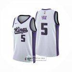 Camiseta Sacramento Kings DeAaron Fox NO 5 Association 2024-25 Blanco