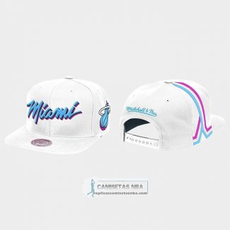 Gorra Miami Heat Mitchell & Ness Blanco