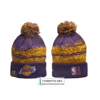 Gorro Beanie Los Angeles Lakers New Era Violeta Amarillo1